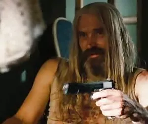 Julia canale autostopeuse