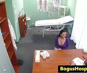 amatoriale con un culo rende un nastro sesso casa