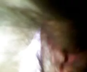 brun sexy in tacchi dà testa poi ottiene il suo bottino ampio scopata per crema