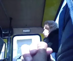 il mio strapon sta per strappare il tuo culo Sottomesso