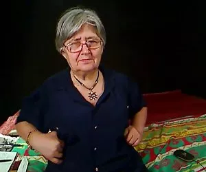 ragazza bianca twerking