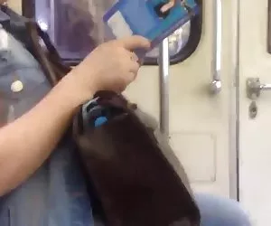 Voglio vederti a scaricare il tuo sperma tutto te stesso joi