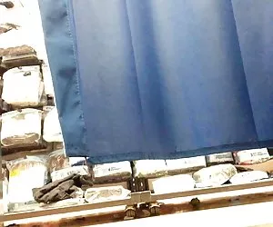 cambiare camera flash (senza nudità)