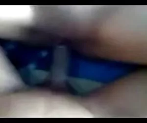 giovane figlio dipendenza da nonne vecchie