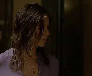 El in fase di riscaldamento con il dildo