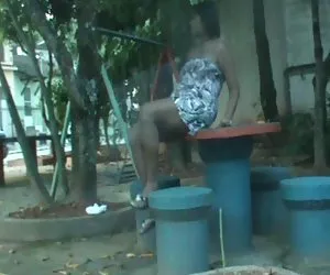 Bobbi Bliss masturbazione con la mano