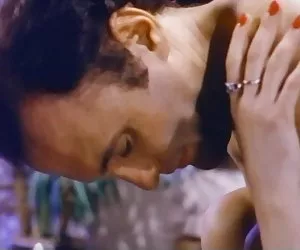 Britannica bionda Bonnie cuore IR Anale