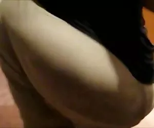 Alison prende spin a casa vibratori