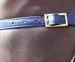 Euro la nonna di Joanna soddisfi la sua figa in un negozio di abbigliamento