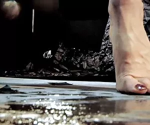 Facendo off rossetto