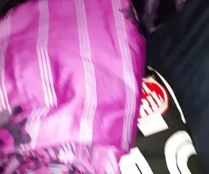 Brutta milf si ferma compiti di cazzo