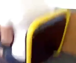 beauteful ragazza scopata sul letto - zafira