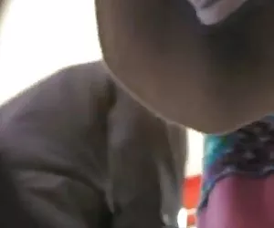 Giapponese casalinga tradisce suo marito