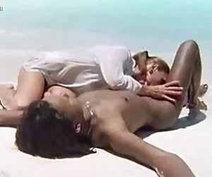 splendida Troia anal che Briana banks ama avendo il suo buco del culo leccato prima di scopare