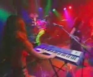 Mistress lega e stuzzica l'uomo