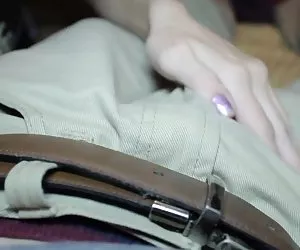 Lelu amore-subdolo jerkoff incoraggiamento alla festa