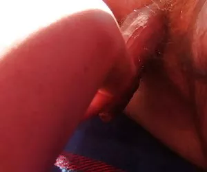 italiana teen valentina nappi viene introdotto un grande willy