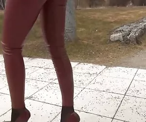 paffuto pallido teen creampie anale