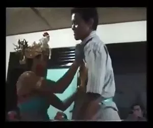 Lorena strisce e si masturba