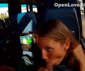 Lente di ingrandimento rende meglio da fare, che le lesbiche figa bagnati