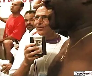 Mature latina Sarah, forse, una profonda gola cazzo