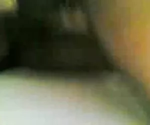 Calda ragazza dà un Pompino