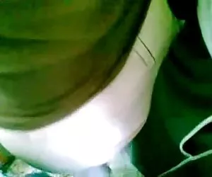 Bruna ottiene il suo asino pestate in un grande cazzo