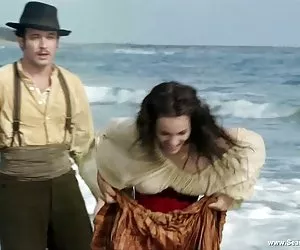 Cristina Bella Anale.