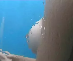 cazzo duro per ragazza retrò al piano