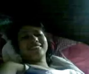 Lexi ottiene scopata e schizza.