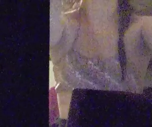 Redhead kiki vidis nuova pornostar australiana