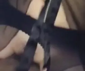 si masturba in cucina con non sua madre bvr