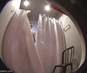 giovane latina ama un duro martellante