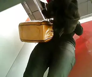 dolce giovani babysitter sedotti dalla coppia cornea