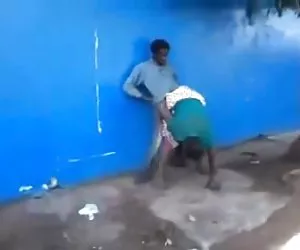 mangiare il tuo sperma per barbiere di penny