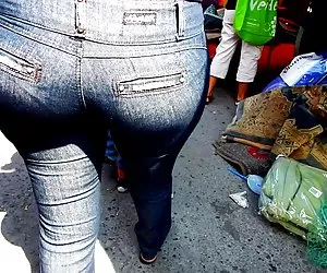 culona irresistibile (milf)