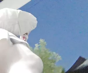 voyeur Upskirt senza mutandine paffuto ragazza in strada