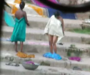 una scopata sulla spiaggia!