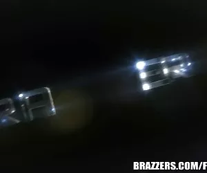 nonna con enormi tette prende un martellamento dal fratello frat