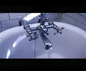 Papa calda ragazza si masturba