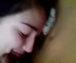 Beccata dai paparazzi -