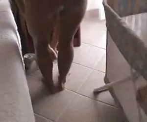 Mika tan - scopare la maestra