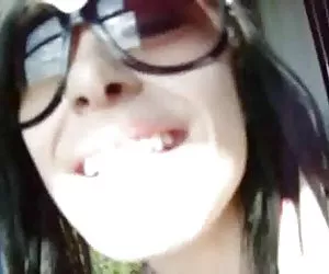 petite teen pompino sega sborrata