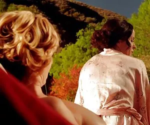 anello imbavagliato legato dildo di deepthroating slut schiavo in ginocchio