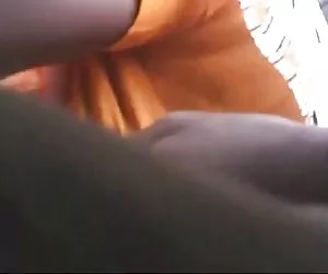 Chesty pornostar pelli sydney dà sesso orale