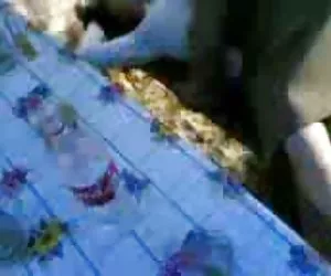 viso e piedi bionde amatoriali