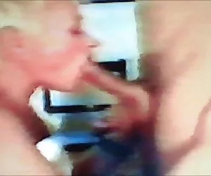 nonna scopa ragazzo alimentari