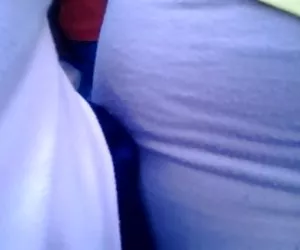 rupali indiana babe esporre tette enormi si masturba con dildo